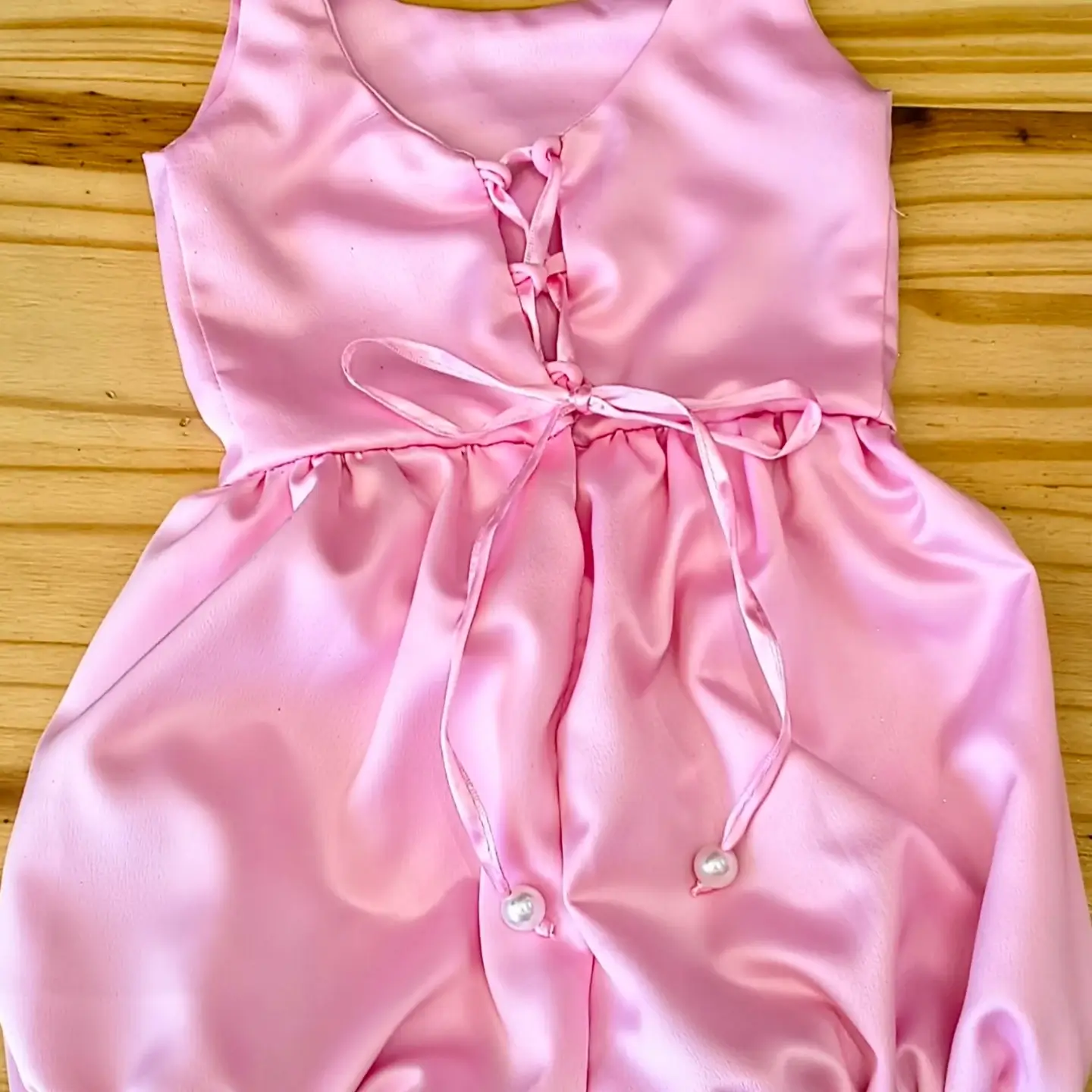 Vestido Bordado à Mão